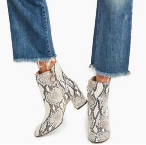 Able Celina ankle boots in snake 2